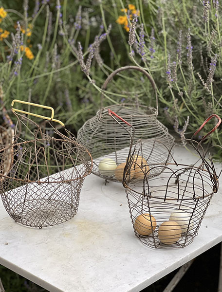 Wire Chicken Egg Basket, Vintage Wire Egg Gathering Basket, Wire